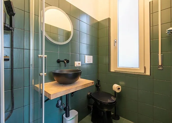 Rerent - 169 Medaglie D'oro Casa de hóspedes 4*