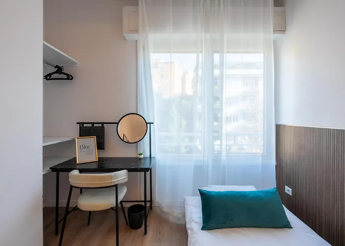Affittacamere Rerent - 169 Medaglie D'oro 4*